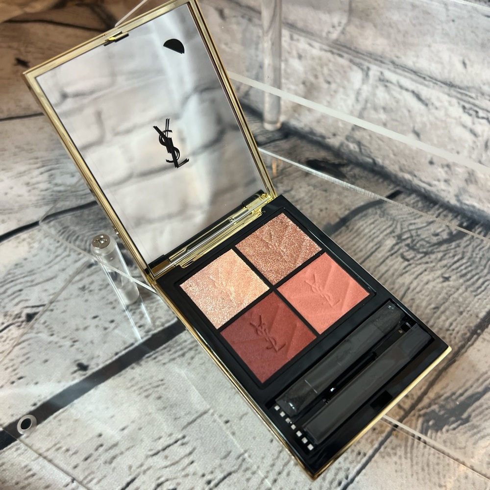 Yves Saint Laurent Eye Shadow Pallette
